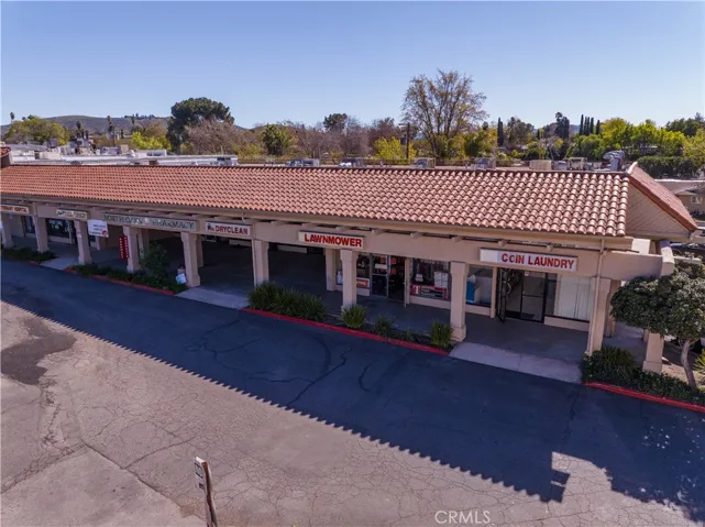 950 E Avenida De Los Arboles, Thousand Oaks, California 91360