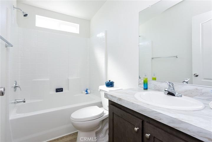 880 N. Lake Street Unit 95, Hemet, California 92544