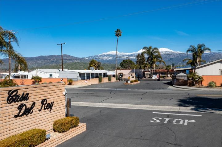 880 N. Lake Street Unit 95, Hemet, California 92544