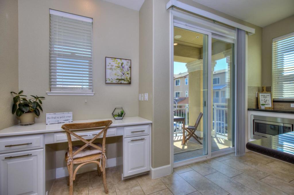 611 Avenue One Drive, California home-pic-13