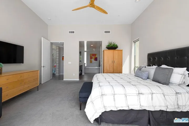 1152 Francis Drive, Palm Springs, California 92262