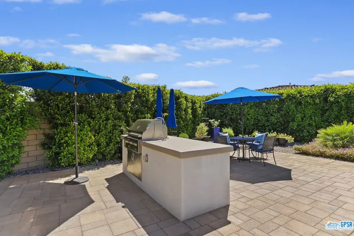 54815 Apollo Court, La Quinta, California 92253