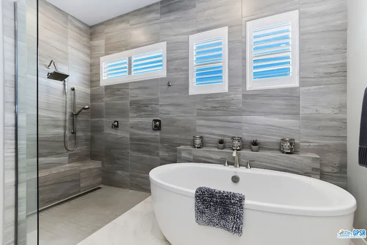 54815 Apollo Court, La Quinta, California 92253