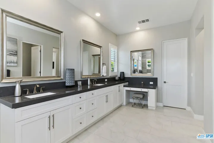 54815 Apollo Court, La Quinta, California 92253