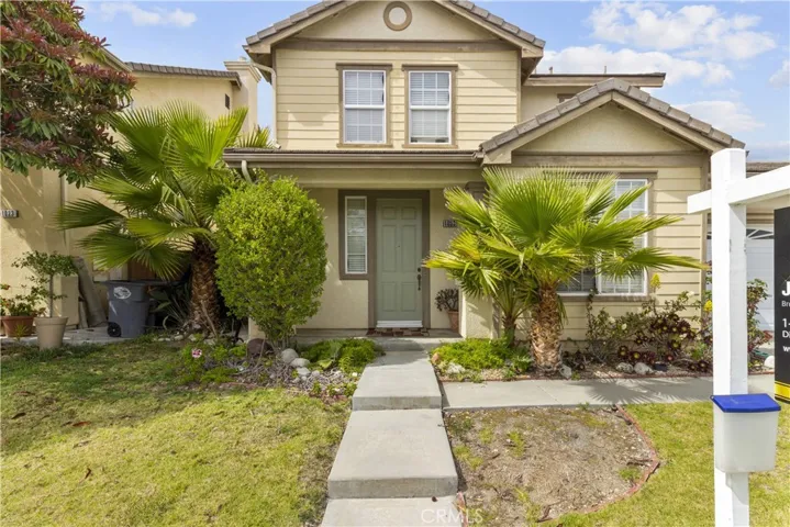 1033 Unidad Way, Oxnard, California 93030