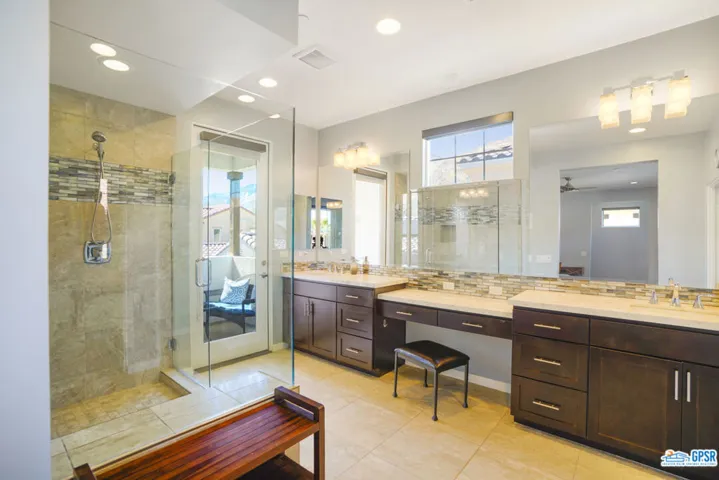 2nd Floor Primary Bathroom