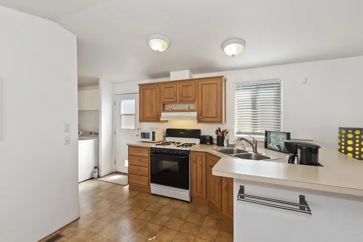 52 Arapaho Kitchen #3 04-07-23