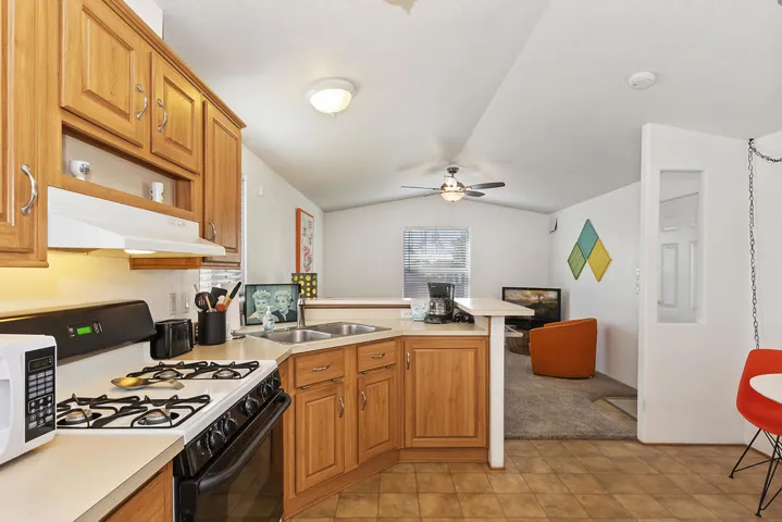 52 Arapaho Kitchen 04-07-23