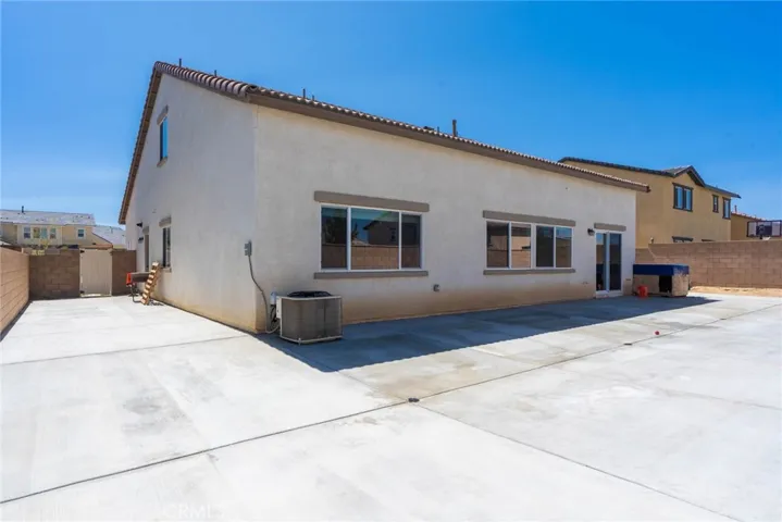 11826 Sierra Road, Victorville, California 92392