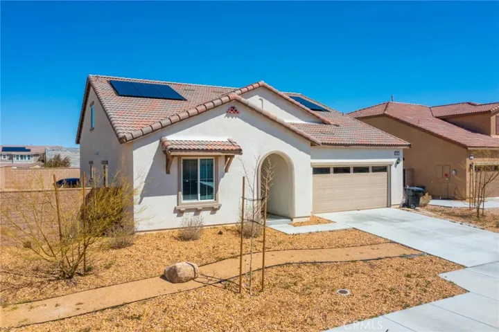 11826 Sierra Road, Victorville, California 92392