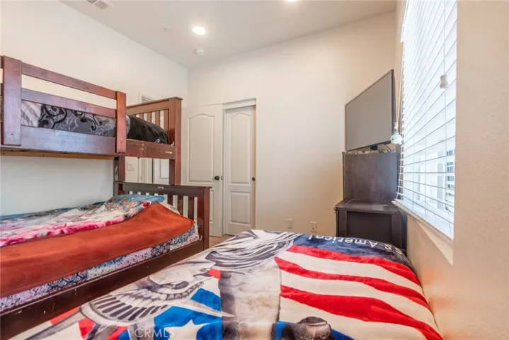 11826 Sierra Road, Victorville, California 92392