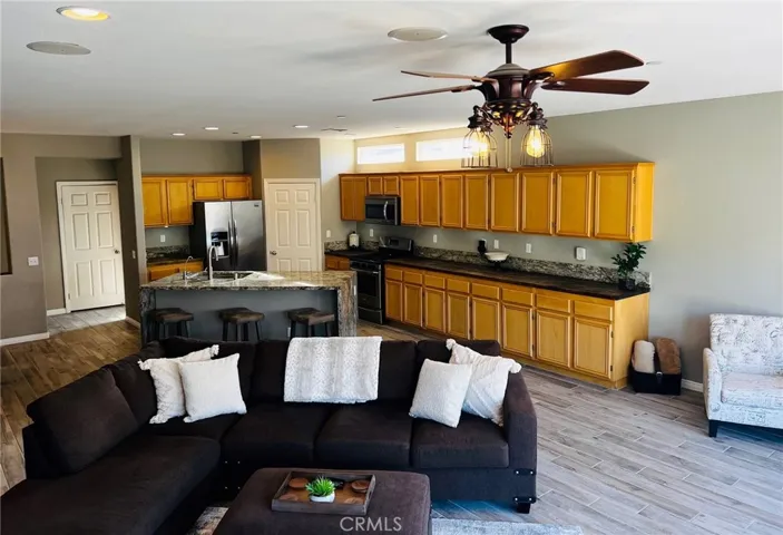 800 Mira Grande, Palm Springs, California 92262