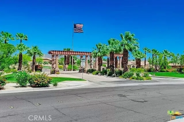800 Mira Grande, Palm Springs, California 92262