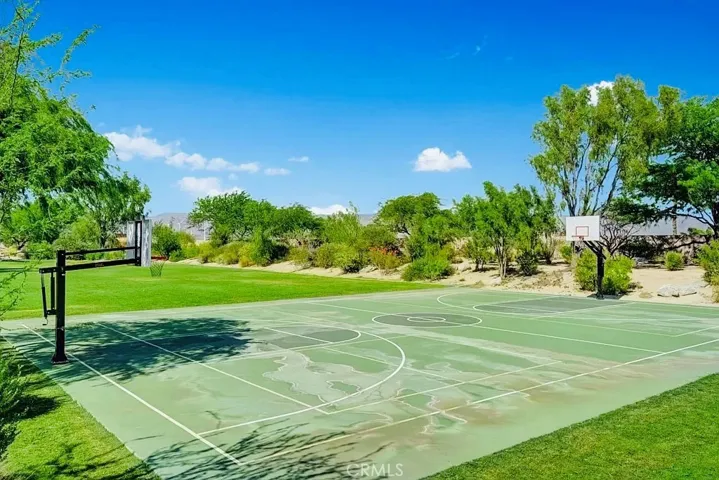 800 Mira Grande, Palm Springs, California 92262