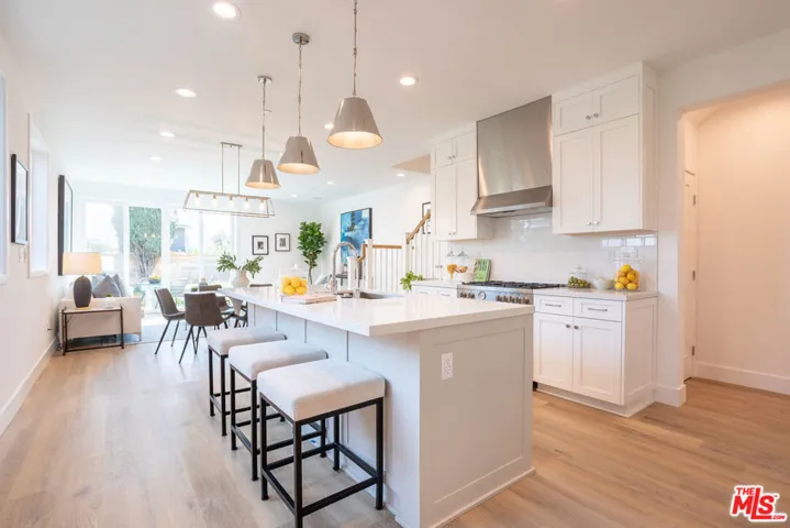 4430 Camero Avenue, Los Angeles, California 90027