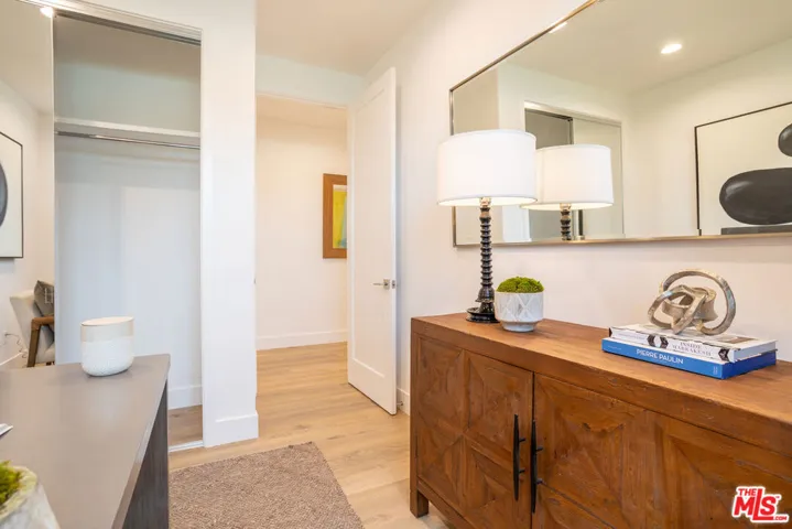 4430 Camero Avenue, Los Angeles, California 90027