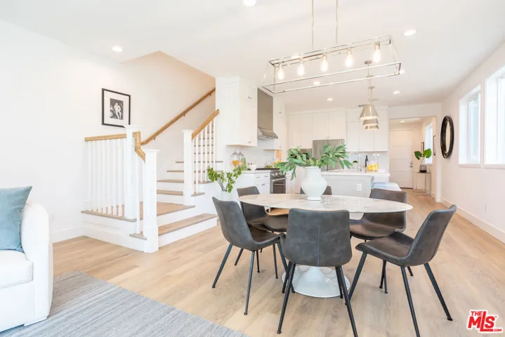4430 Camero Avenue, Los Angeles, California 90027