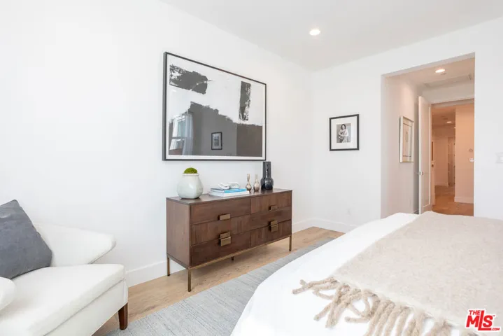 4430 Camero Avenue, Los Angeles, California 90027
