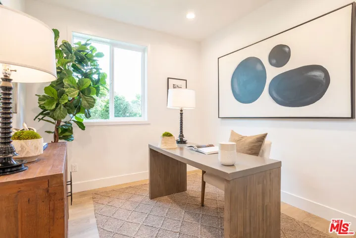 4430 Camero Avenue, Los Angeles, California 90027