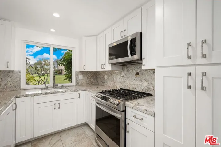 Plenty of Kitchen Storage