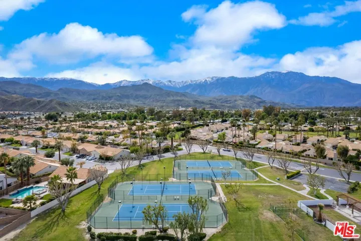 Tennis Courts with Mountain Views