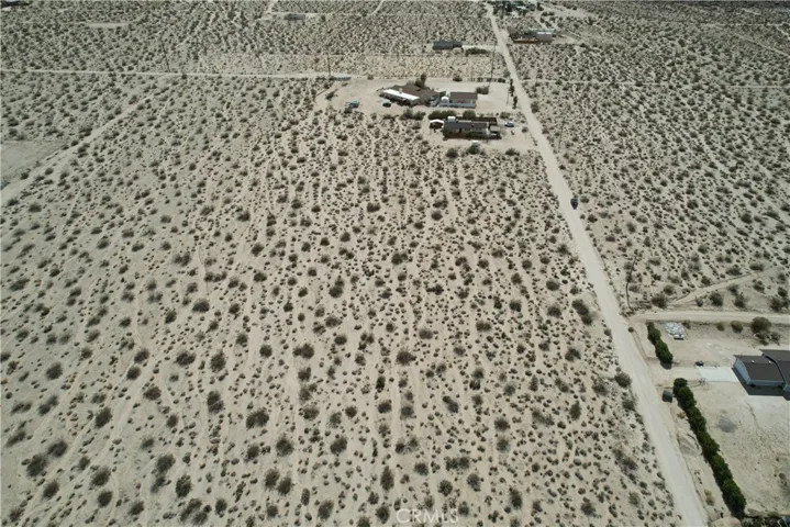 6677 Peterson Road, 29 Palms, California 92277