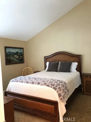 Mid level bedroom