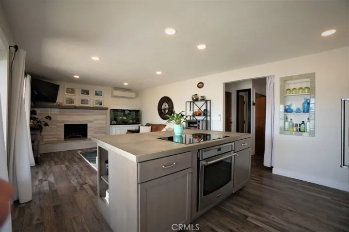 13319 Lakeshore Drive, Clearlake, California 95422