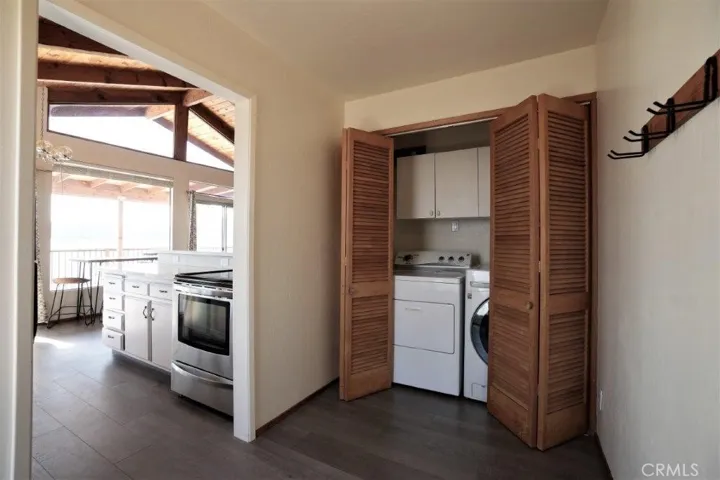 13319 Lakeshore Drive, Clearlake, California 95422