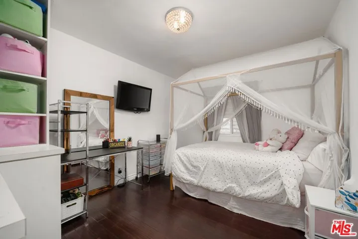 3562 Alana Drive, Sherman Oaks, California 91403