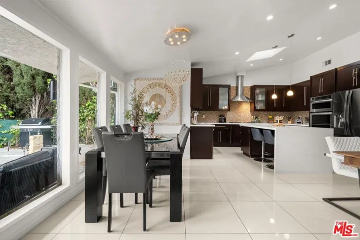 3562 Alana Drive, Sherman Oaks, California 91403