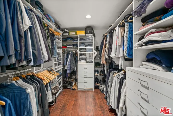 3562 Alana Drive, Sherman Oaks, California 91403
