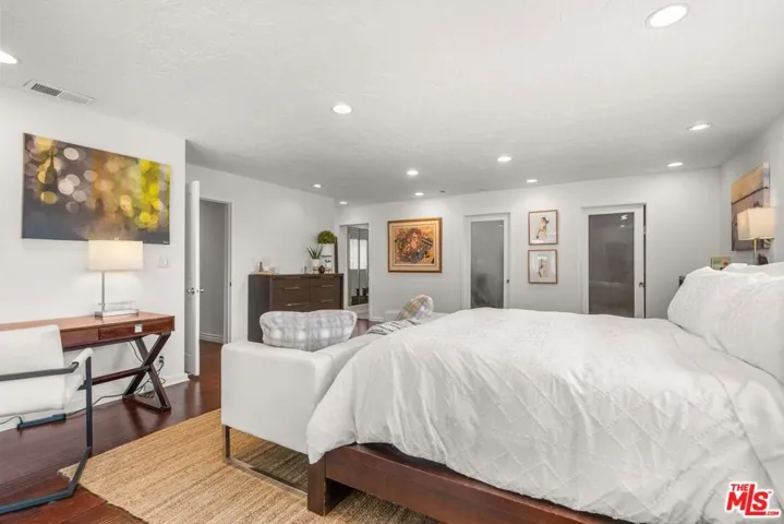 3562 Alana Drive, Sherman Oaks, California 91403