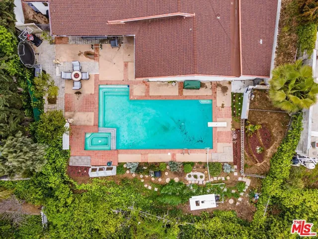 3562 Alana Drive, Sherman Oaks, California 91403