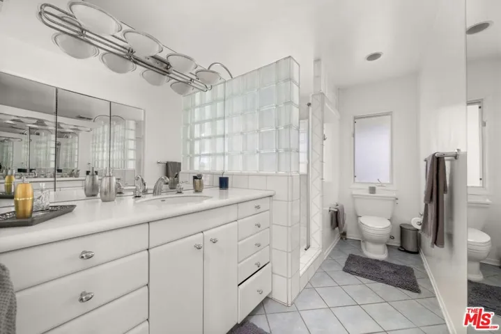 3562 Alana Drive, Sherman Oaks, California 91403