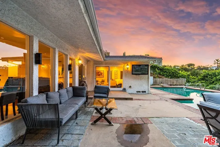 3562 Alana Drive, Sherman Oaks, California 91403