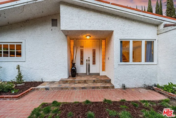 3562 Alana Drive, Sherman Oaks, California 91403