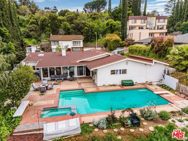 3562 Alana Drive, Sherman Oaks, California 91403