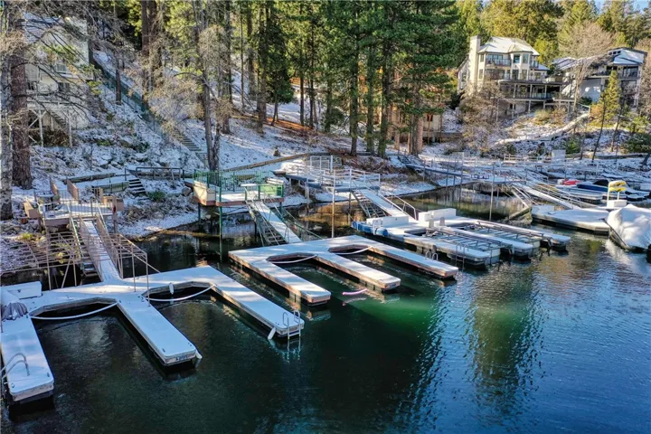 27467 Bay Shore Drive, Lake Arrowhead, California 92352