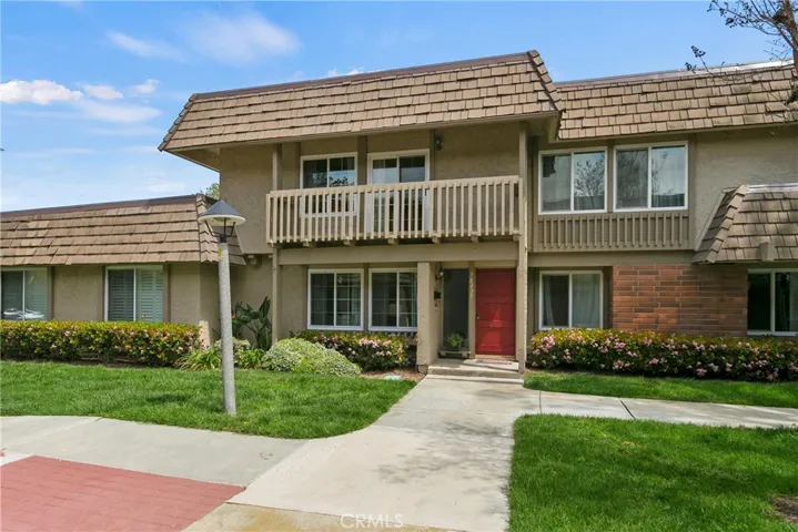 18237 Carlsbad Court, Fountain Valley, California 92708