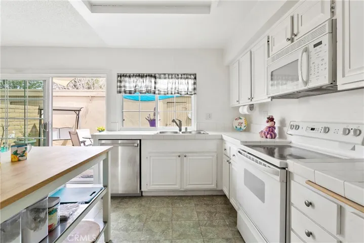 18237 Carlsbad Court, Fountain Valley, California 92708