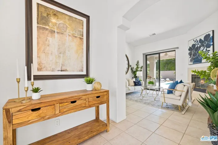495 W Santa Elena Road, Palm Springs, California 92262