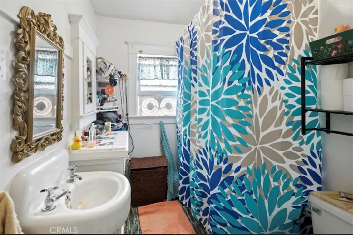 508 S Guadalupe Avenue, Redondo Beach, California 90277