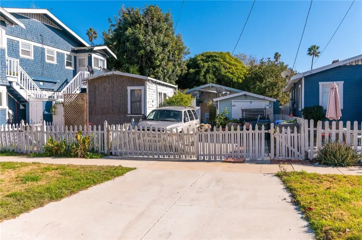 508 S Guadalupe Avenue, Redondo Beach, California 90277