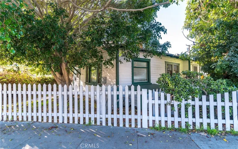 508 S Guadalupe Avenue, Redondo Beach, California 90277