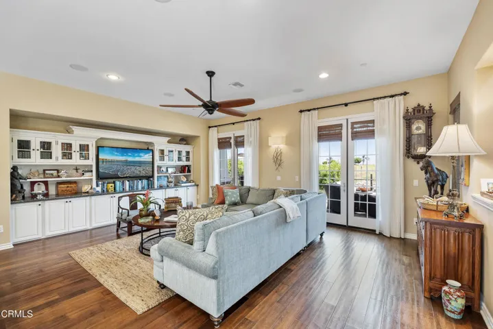 4031 Adriatic MLS-8