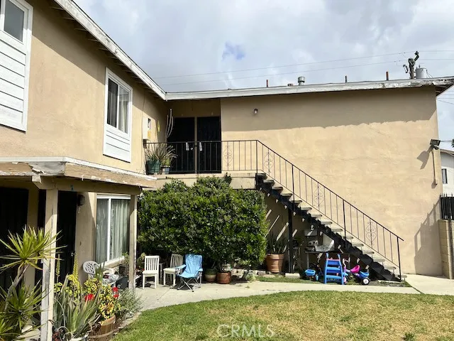 994 Valencia Street, Costa Mesa, California 92626