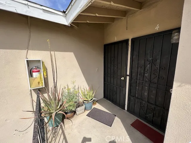 994 Valencia Street, Costa Mesa, California 92626