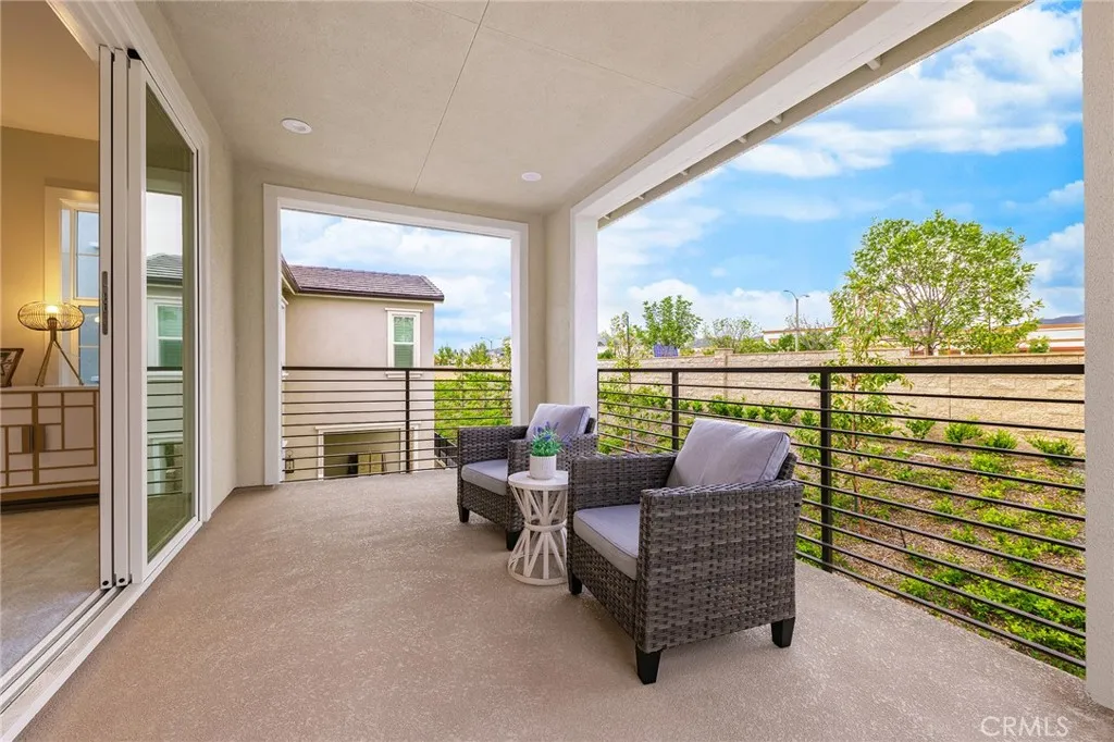 200 Sierra Madre, Lake Forest, California 92630 home-pic-22