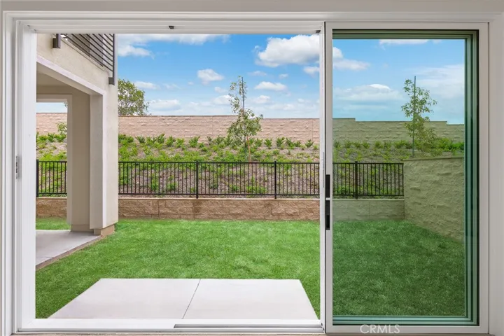 200 Sierra Madre, Lake Forest, California 92630